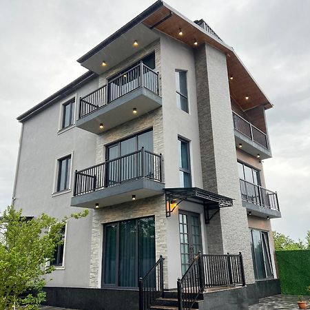 Feel Georgia Villa Batumi Exteriör bild