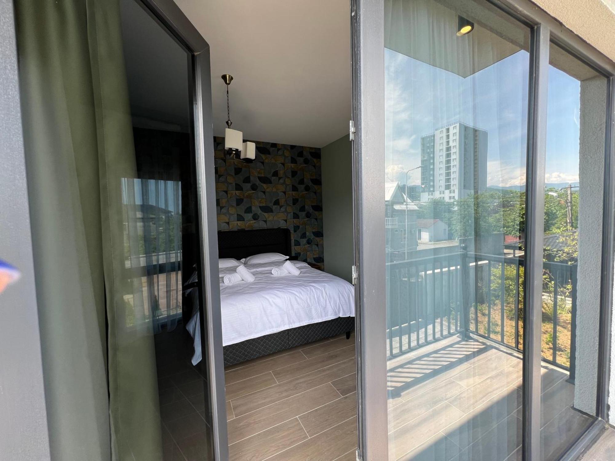 Feel Georgia Villa Batumi Exteriör bild