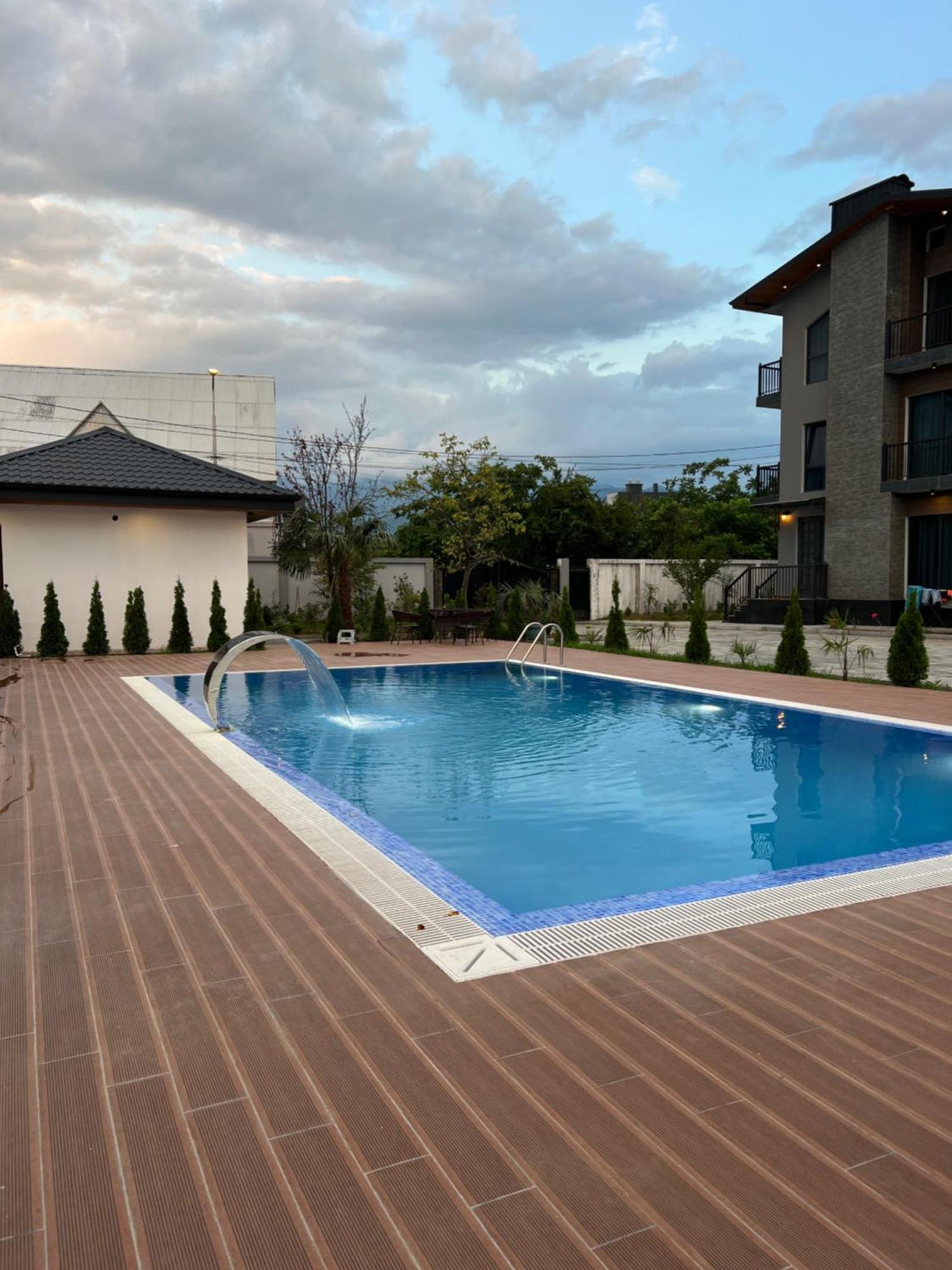Feel Georgia Villa Batumi Exteriör bild